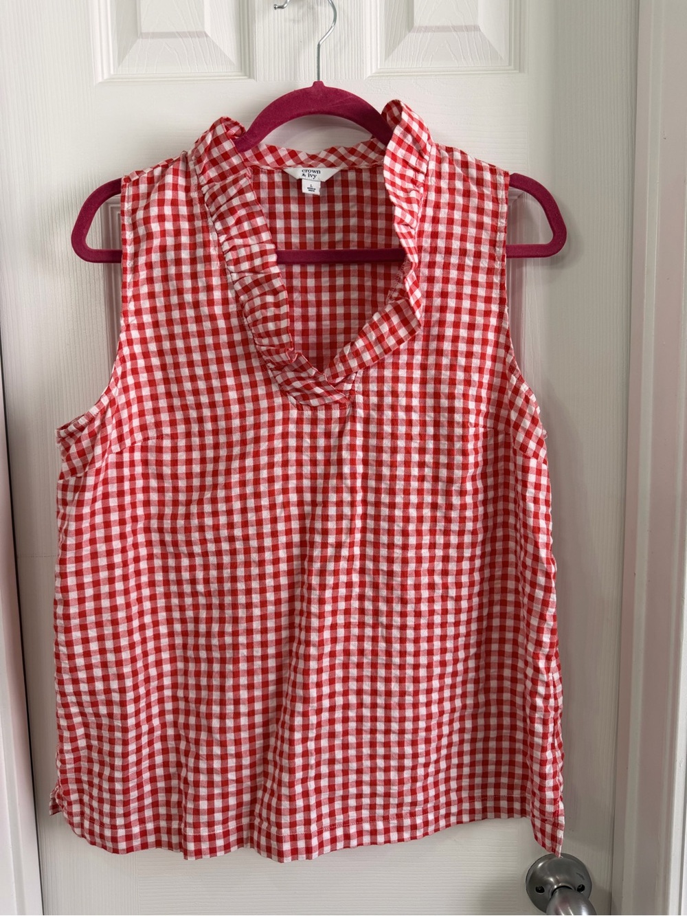 Crown & Ivy Red & White Gingham Ruffle Neck Tank Blouse – Size L